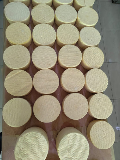 Queso Artesanal Valencia de Michoacan  pieza de 4kg